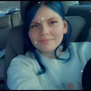 Meet your Posher, Molly